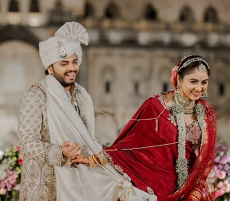 pranay patel and varda patil wedding photos