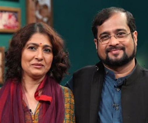 nikhil wagle with wife