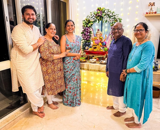 siddharth chandekar family