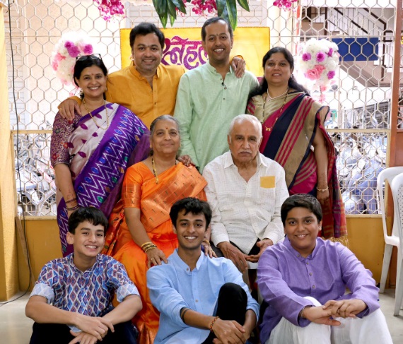 subodh bhave family photos