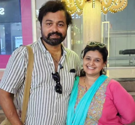 subodh bhave with wife manjiri bhave