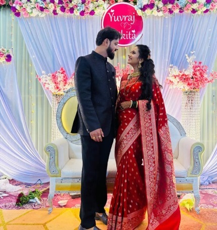 actress nikita ghag and yuvrag singasane wedding photo