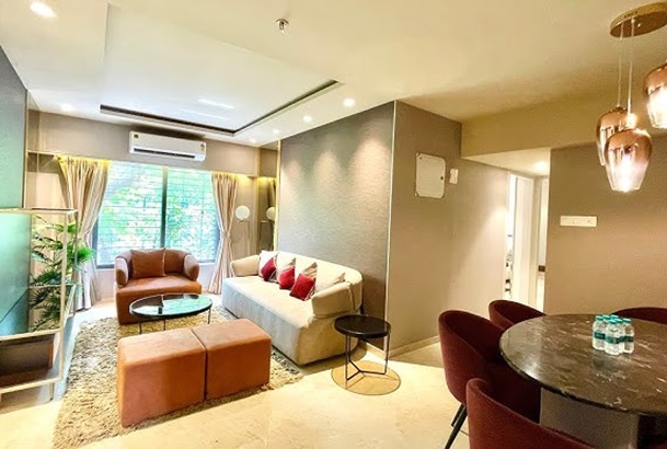 avdhoot gupte flat in khar mumbai