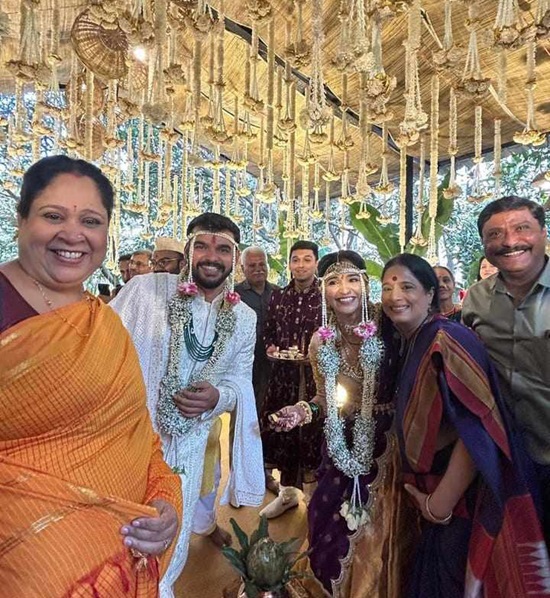 shivani sonar and ambar ganpule wedding pics