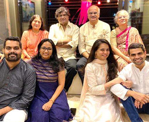 ashok saraf family photo